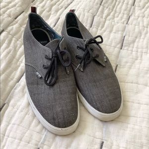BEN SHERMAN Lace us shoes gray tennis deck surf preppy